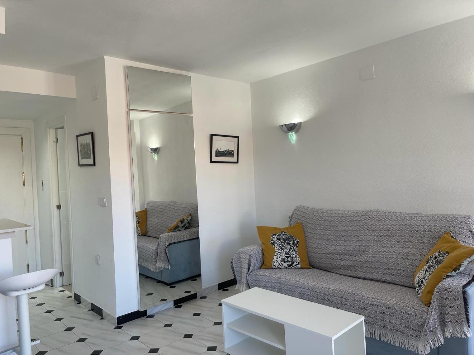 Terrasol Estudios Plazamar Torre Del Mar Eksteriør billede